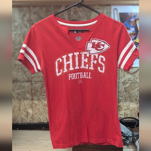 Kansas City Chiefs Lot - 5 Medium Tops - Picture 11 of 16